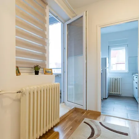 Apartment Aurora *